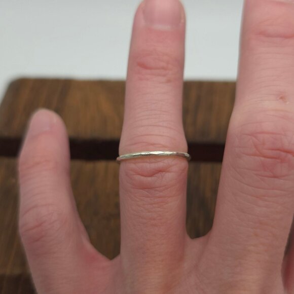 Jewelry - Size 6 925 Sterling Silver Slight Hammered Style Ring A121